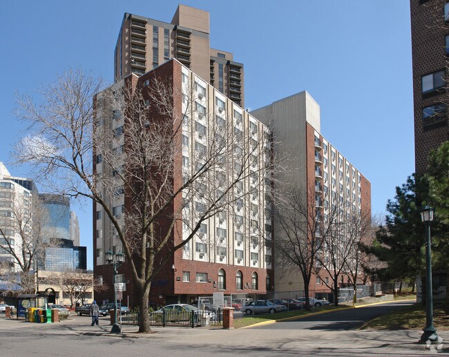 Loring Towers Apartments Rentals Minneapolis, MN