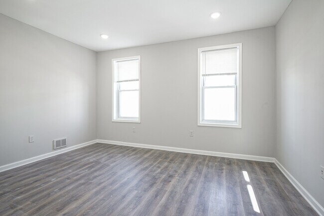 Building Photo - 4012 Green St