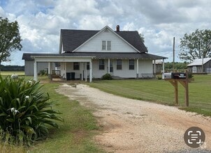 Building Photo - 24150 Seibert Rd