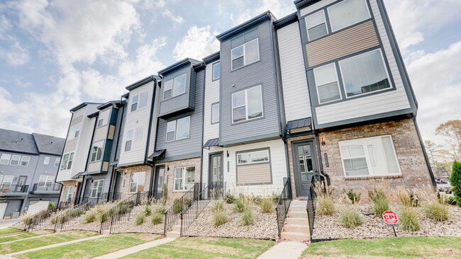 Photo - 5509 Swaling St Townhome