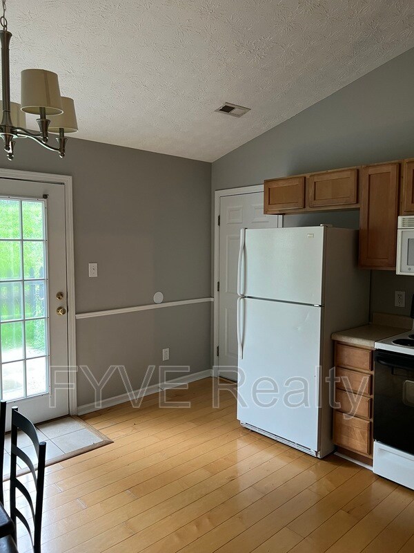 Foto del edificio - 7361 Carowinds Ln
