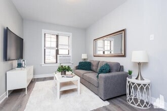 Building Photo - 429 W Belden Ave