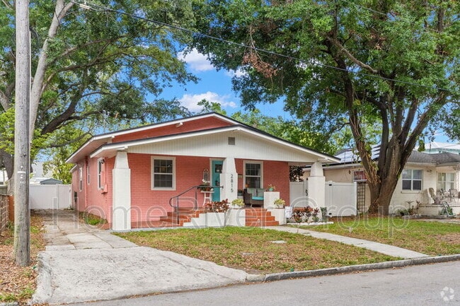 Building Photo - 2815 N Taliaferro Ave