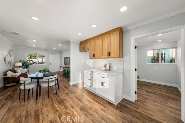 Foto del edificio - 7785 Vineyard Ave