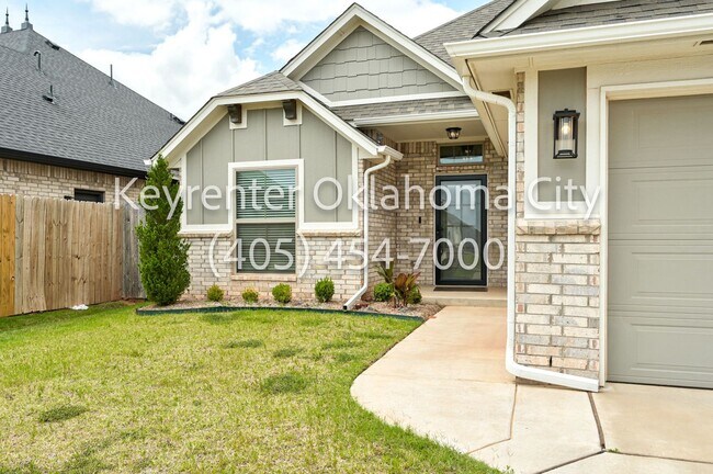 Foto del edificio - Spacious 4 Bedroom Home in Mustang School District!