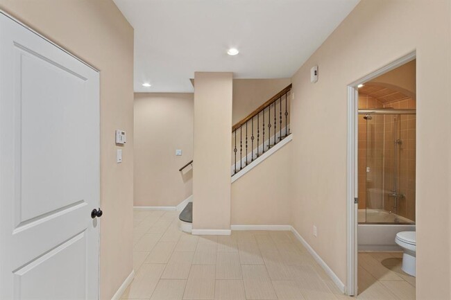 Foto del edificio - 3943 Gibson St