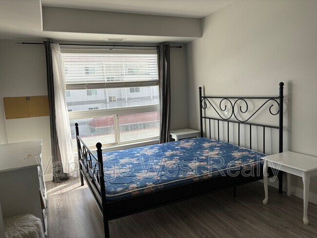 Photo du bâtiment - 306-3115 De Montreuil Court