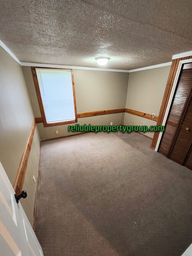 Building Photo - New Listing coming soon in Fort Wayne...