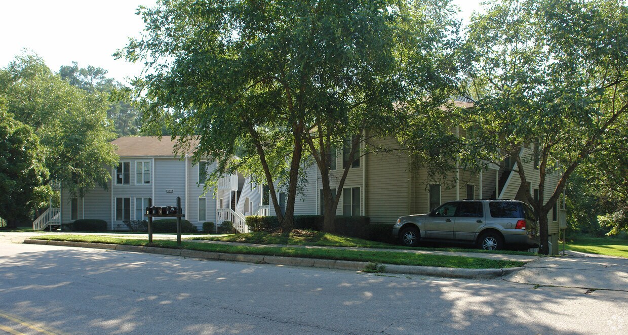 Quail Ridge Apartments Raleigh