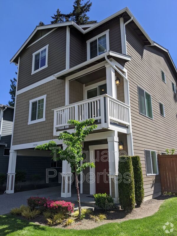 Building Photo - 19715 26th Ave W