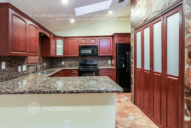 Foto del edificio - 5241 110th Ave N