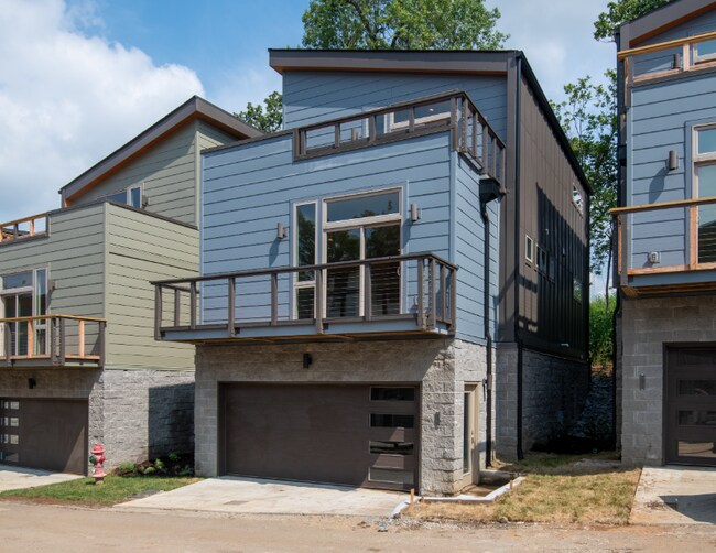 Foto del edificio - 3060 Edwin Cir