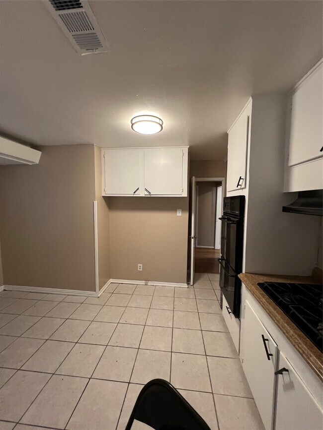 Foto del edificio - 5319 Cortelyou Ln