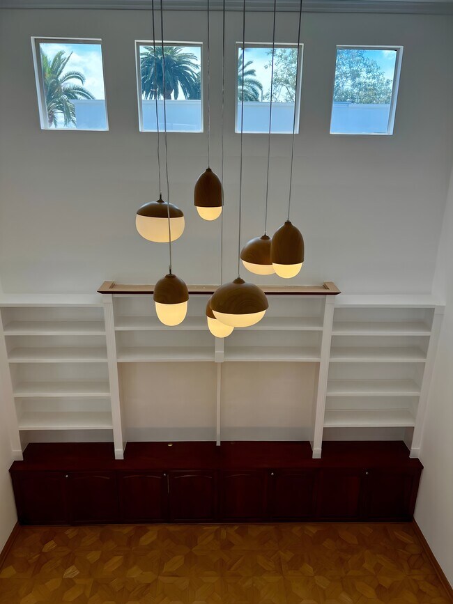 Foto del edificio - 7505 Hampton Ave