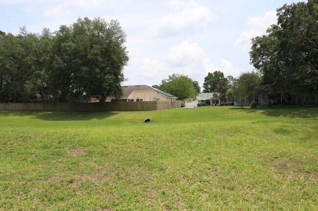 Foto del edificio - Spacious 3/2 in Eagle Point