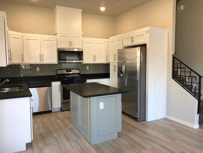 Foto del edificio - Townhomes on Secondwood