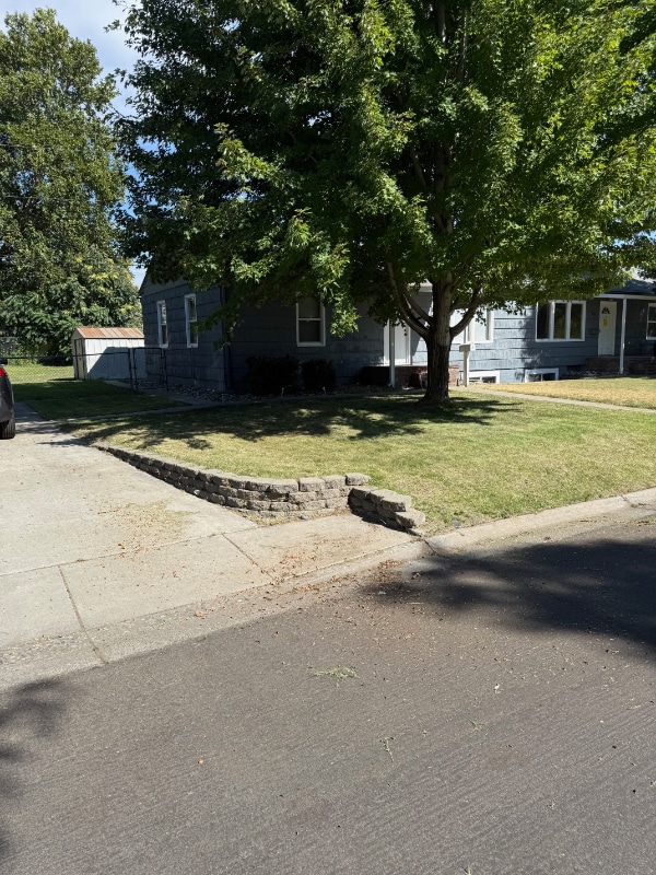 Building Photo - 302 Douglass Ave