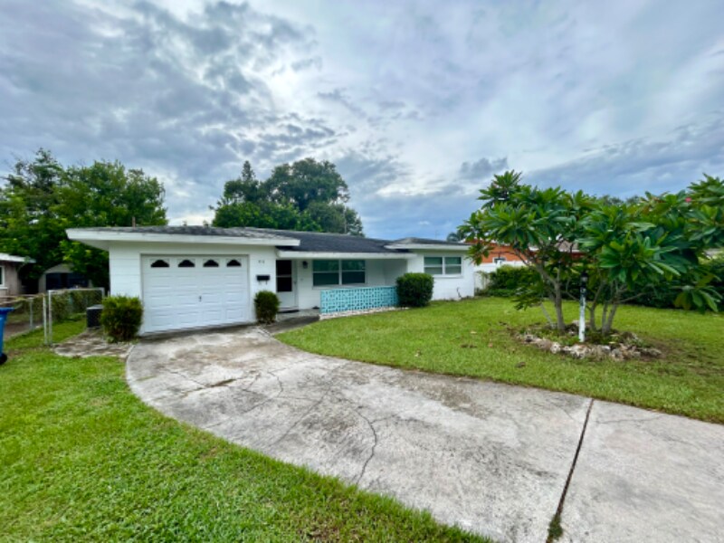 Foto principal - 718 51st St N