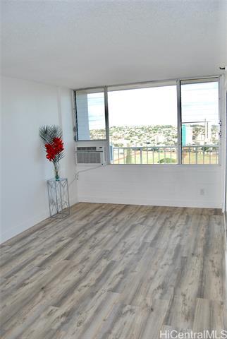 Foto del edificio - 2542 Date St