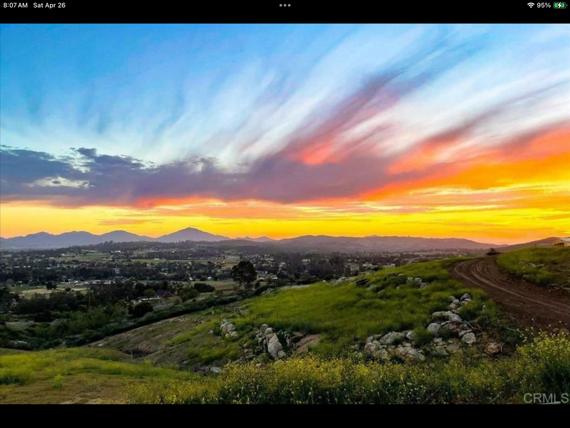 Foto principal - Custom Ranch with Sunset Views