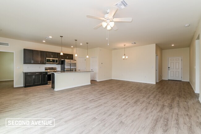 Foto del edificio - 5863 Baker Rd