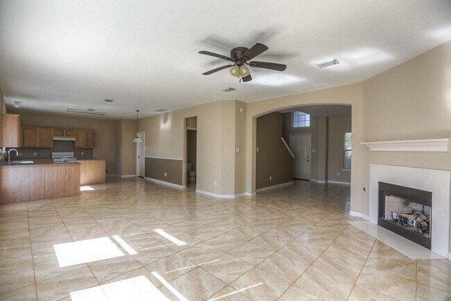 Building Photo - 3526 Cactus Creek Dr