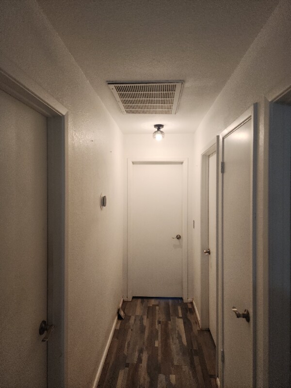 Foto del edificio - 1643 E St Charles Ave