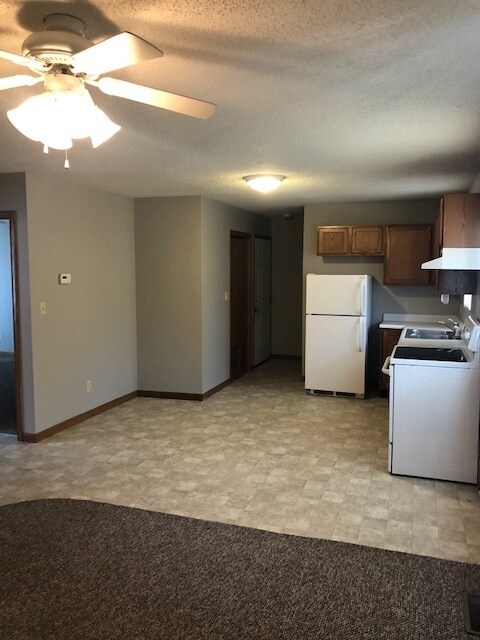 Foto del edificio - 217 N Olive St