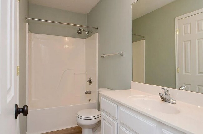 Foto del edificio - 14505 Wirt St