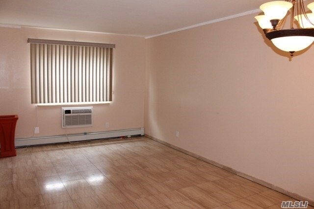 Foto del edificio - 62-27 65th St