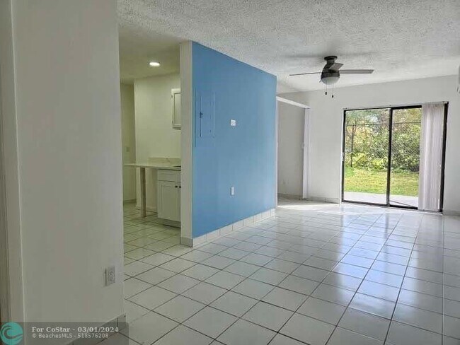 Foto del edificio - 1520 NW 45th St