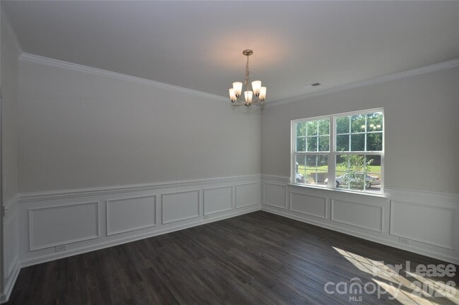 Building Photo - 3102 Deep River Wy