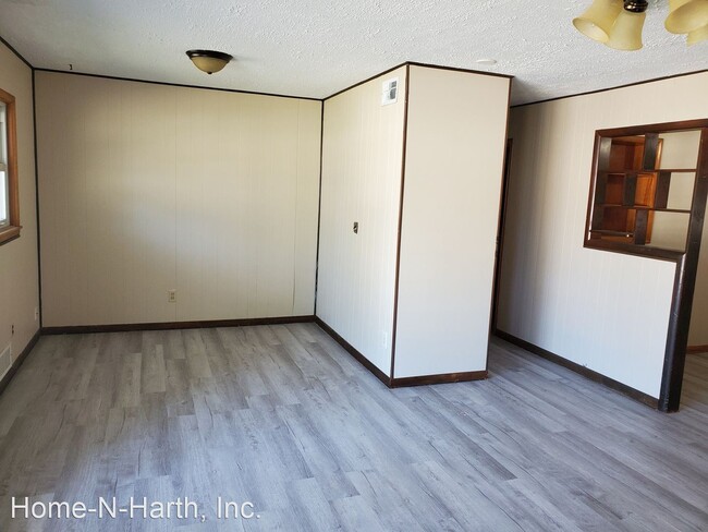 Building Photo - 3 br, 2 bath House - 2927 S Elizabeth