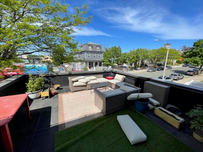 Foto del edificio - 146 Highland Ave