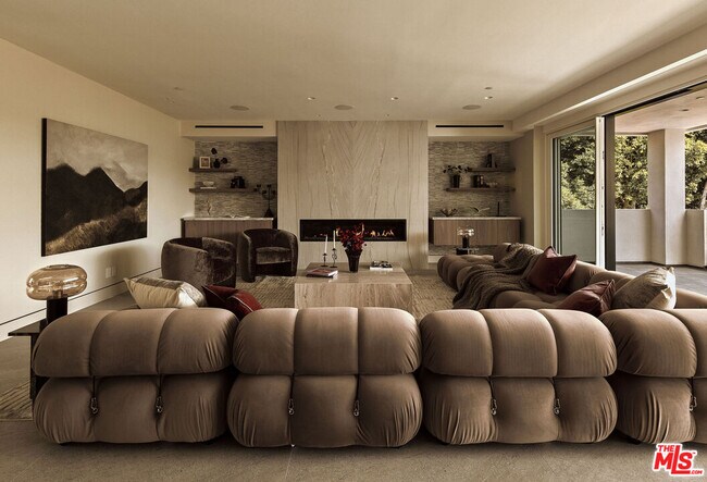 Foto del edificio - 16838 Oak View Dr