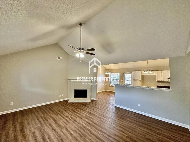 Building Photo - 5475 Stephen Forest Rd