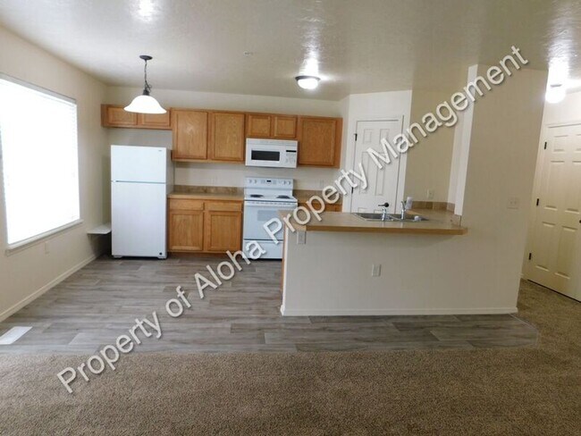 Foto del edificio - 1065 W Pine Ave