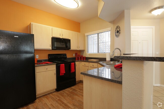 Interior Photo - Villas at Mountain Vista Ranch