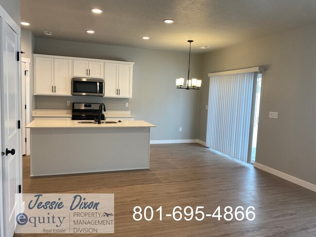 Foto del edificio - 3544 S 4250 W