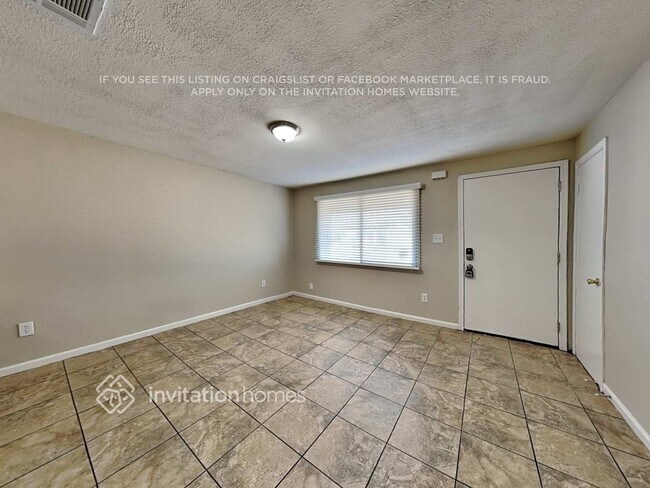 Foto del edificio - 4102 N 71st Ln