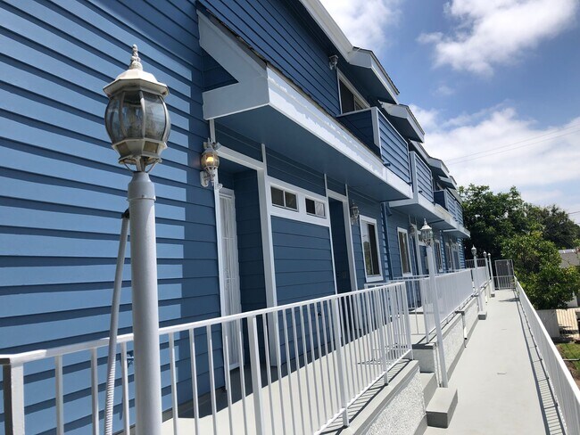 Foto del edificio - 5324 Kester Ave