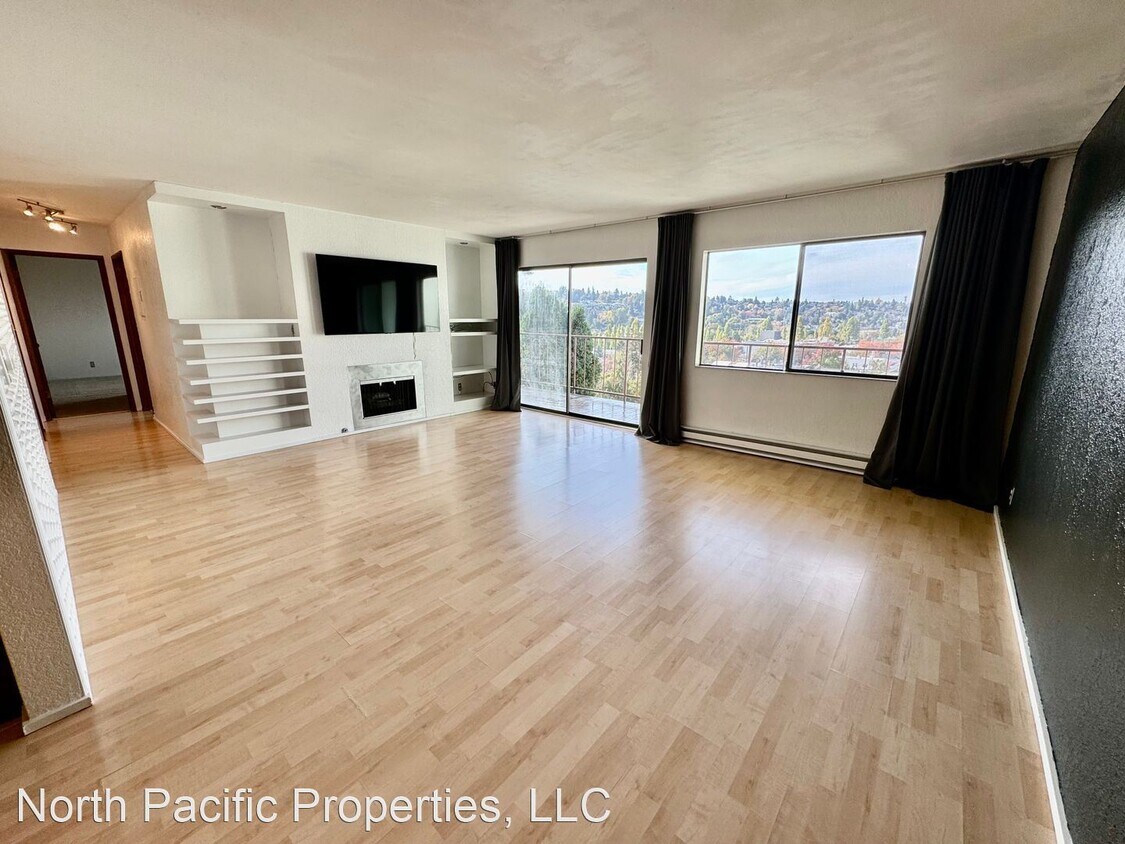 Primary Photo - 2 br, 2 bath House - 3635 Fremont Ave N #403