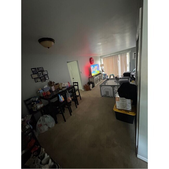 Foto del edificio - 10310 S Mayfield Ave