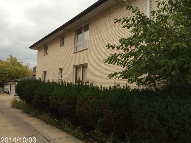 Building Photo - 8540 W Appleton Ave