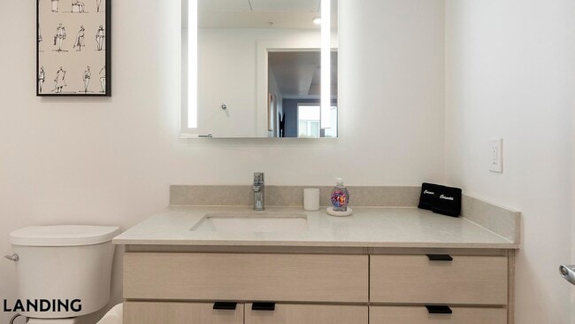 Foto del edificio - 707 S Farmer Ave