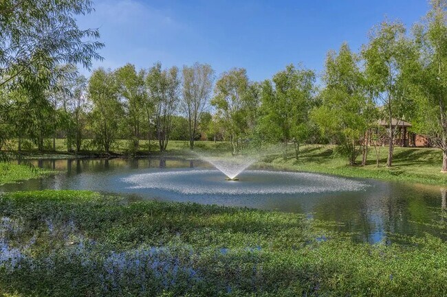 Foto del edificio - 11320 Greenwell Springs Rd