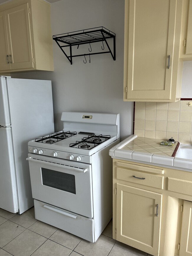 Building Photo - 4010-4016 Illinois