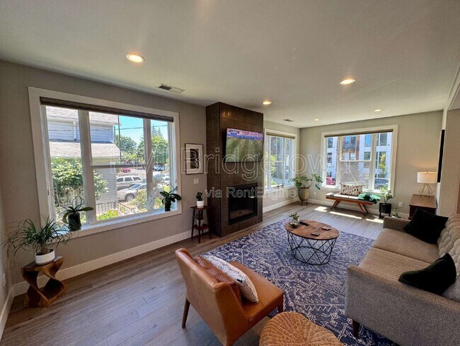 Foto del edificio - 4609 SE Knight St