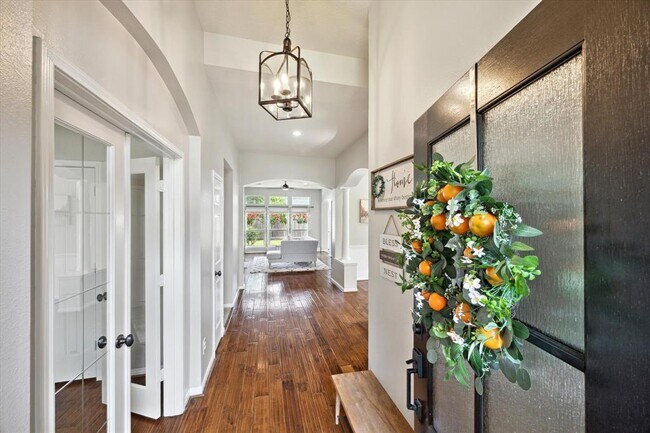 Foto del edificio - 3231 Summerland Dr