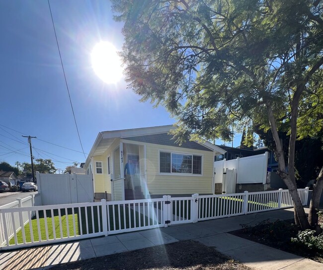 Building Photo - Adorable La Mesa Village House